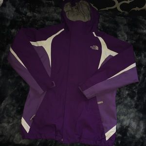 North face windbreaker